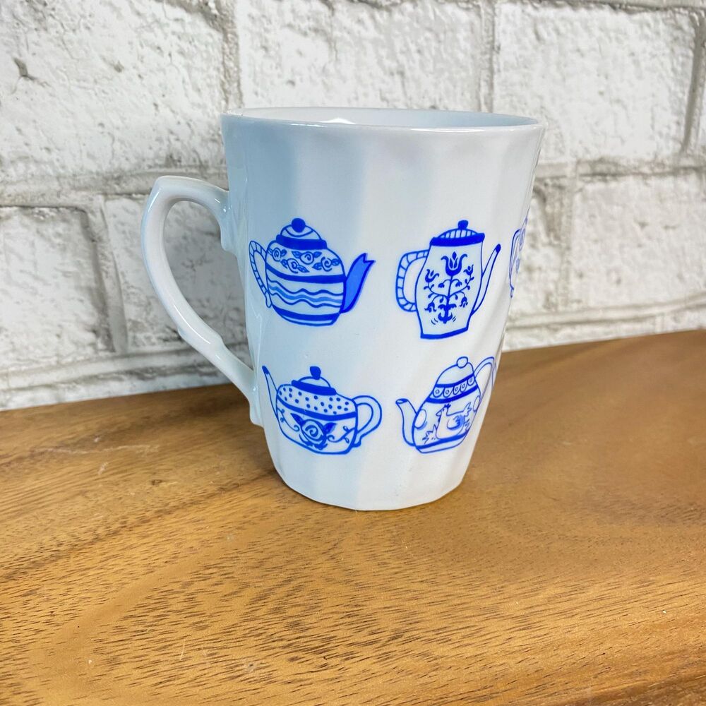 Vintage Blue and White Tea Pot/Kettle Mug/Coffee Cup
